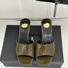 Saint Laurent /圣罗兰26WF新品一字带透明跟方头粗跟拖鞋方头廓形利落又高级透明粗跟稳当显 Saint Laurent /圣罗兰26WF新品一字带透明跟方头粗跟拖鞋方头廓形利落又高级透明粗跟稳当显