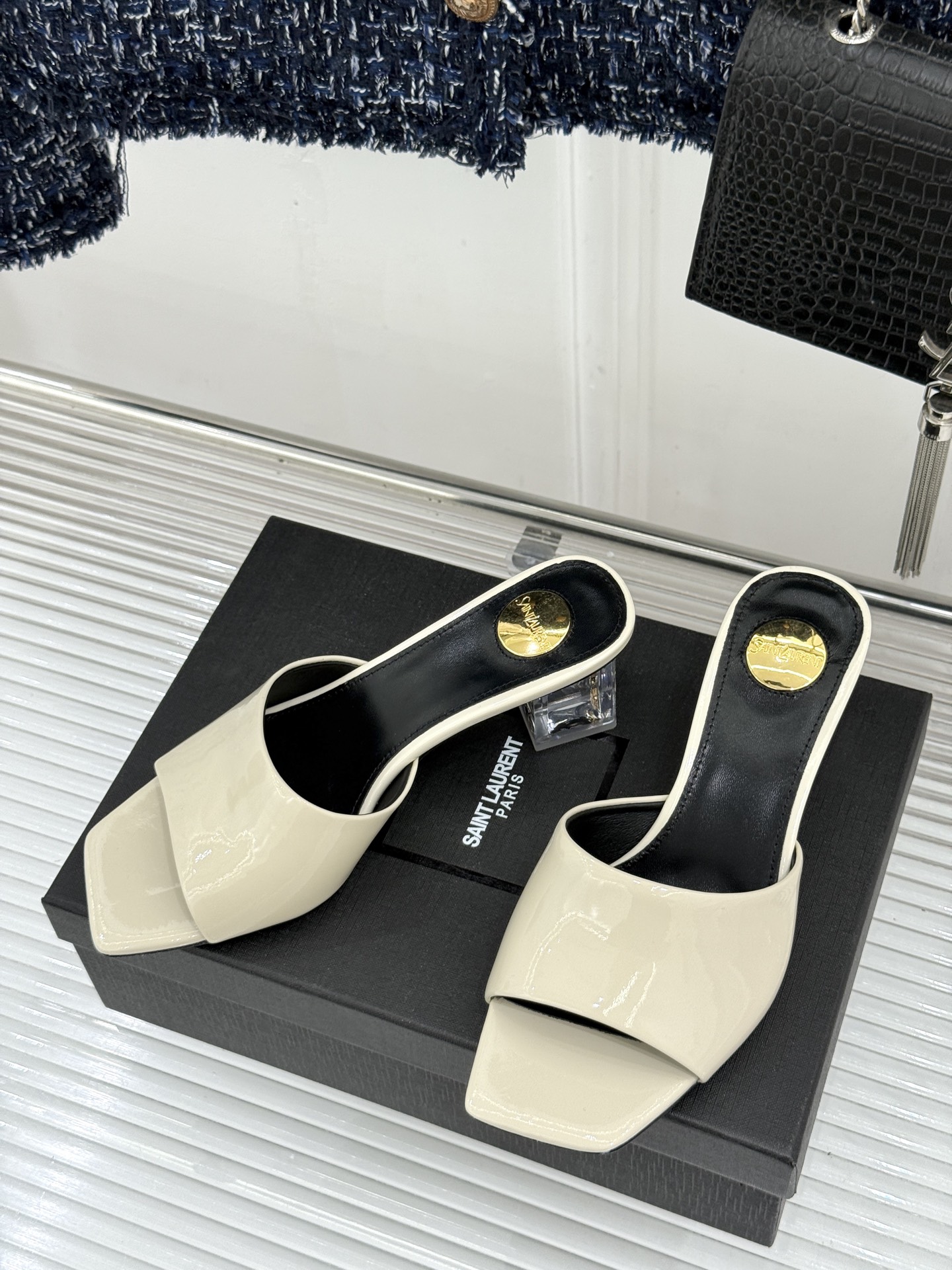 Saint Laurent /圣罗兰26WF新品一字带透明跟方头粗跟拖鞋方头廓形利落又高级透明粗跟稳当显