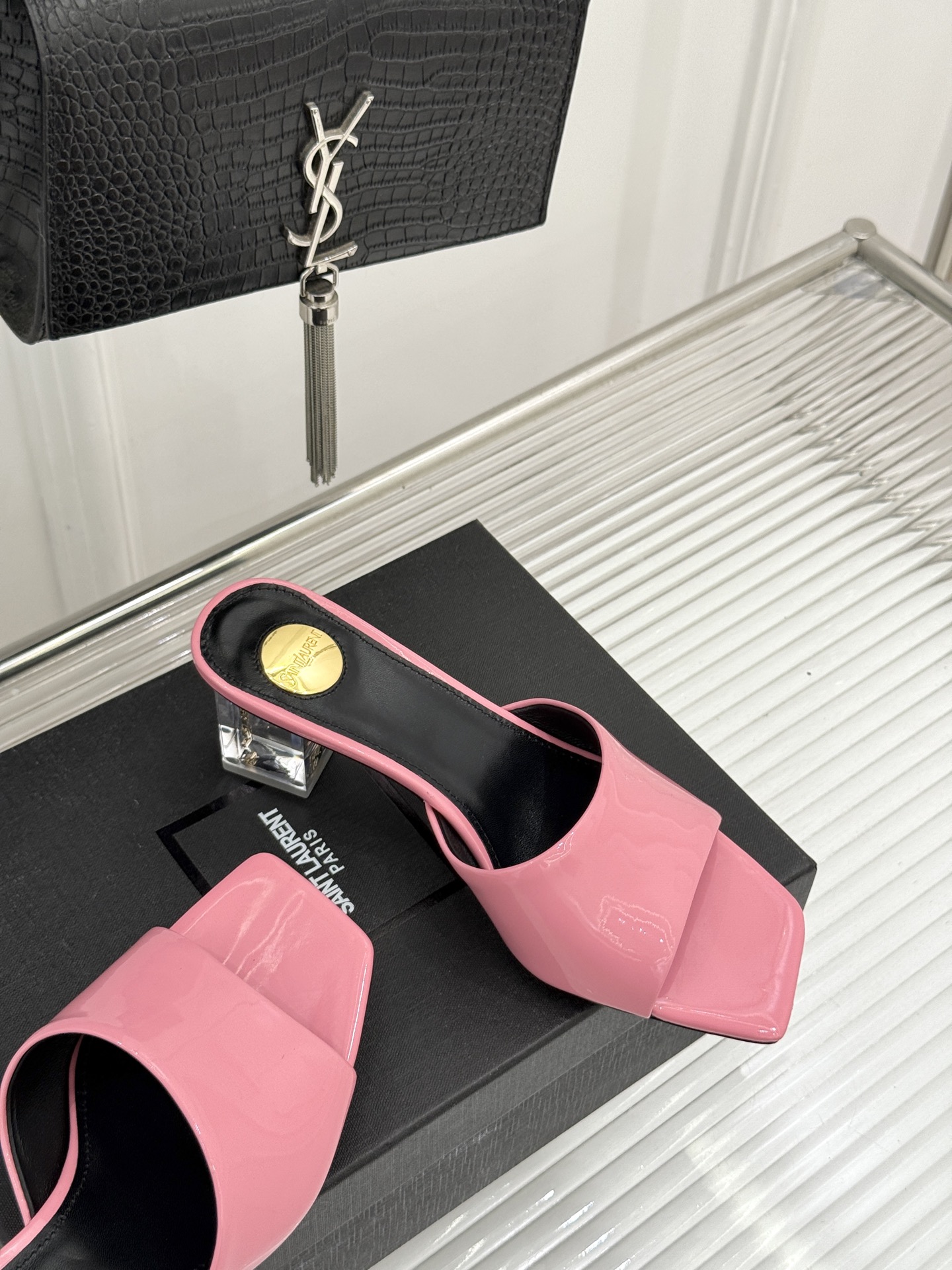 Saint Laurent /圣罗兰26WF新品一字带透明跟方头粗跟拖鞋方头廓形利落又高级透明粗跟稳当显