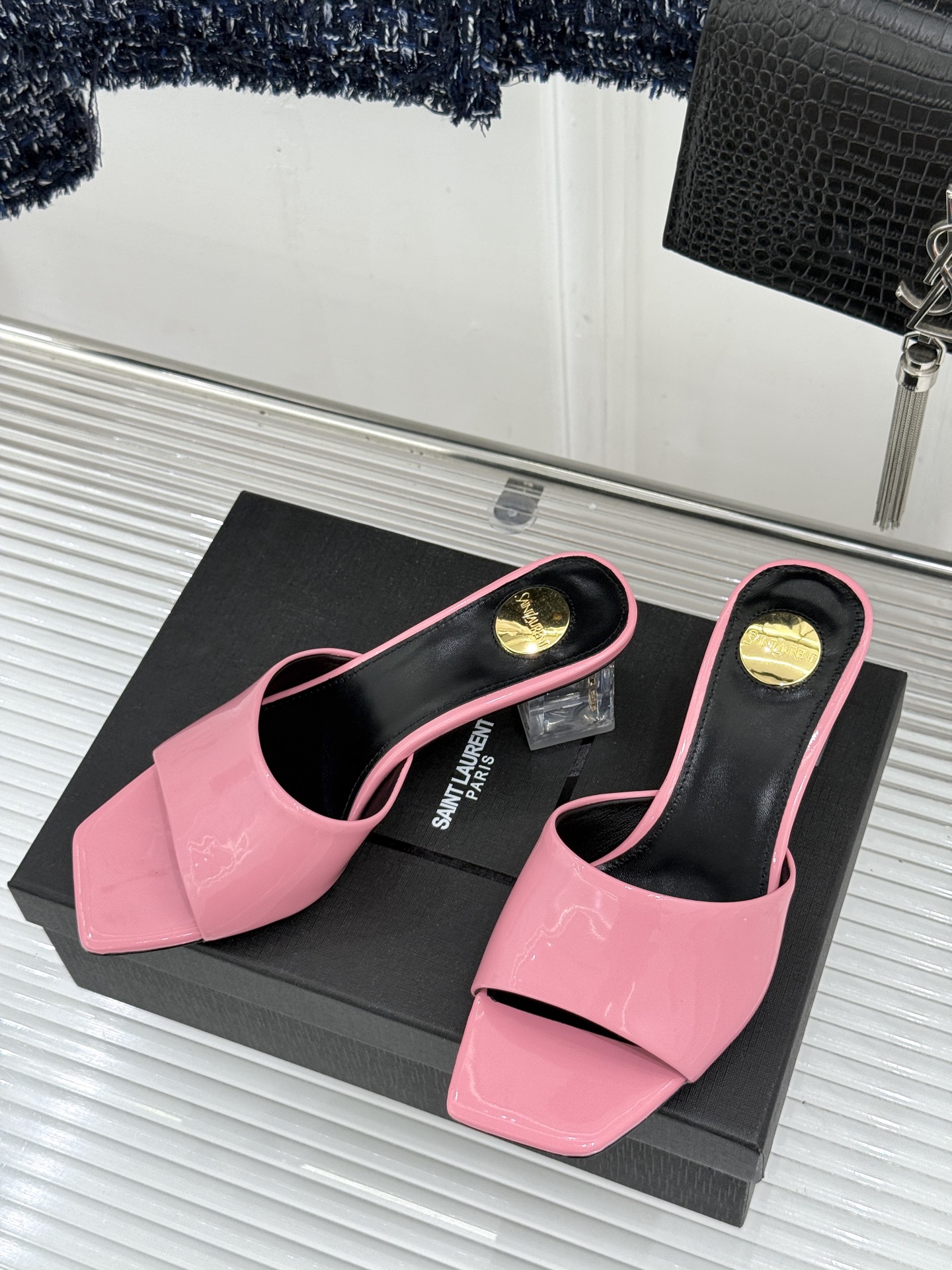 Saint Laurent /圣罗兰26WF新品一字带透明跟方头粗跟拖鞋方头廓形利落又高级透明粗跟稳当显