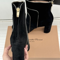 Gianvito Rossi 26WF秋冬新品圆头复古拼接粗跟短靴长靴复古圆头复刻经典感异材拼接质感出众 Gianvito Rossi 26WF秋冬新品圆头复古拼接粗跟短靴长靴复古圆头复刻经典感异材拼接质感出众