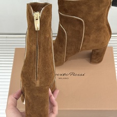 Gianvito Rossi 26WF秋冬新品圆头复古拼接粗跟短靴长靴复古圆头复刻经典感异材拼接质感出众 Gianvito Rossi 26WF秋冬新品圆头复古拼接粗跟短靴长靴复古圆头复刻经典感异材拼接质感出众