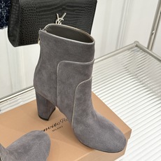 Gianvito Rossi 26WF秋冬新品圆头复古拼接粗跟短靴长靴复古圆头复刻经典感异材拼接质感出众 Gianvito Rossi 26WF秋冬新品圆头复古拼接粗跟短靴长靴复古圆头复刻经典感异材拼接质感出众