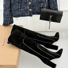长靴 Gianvito Rossi 26WF秋冬新品圆头复古拼接粗跟短靴长靴复古圆头复刻经典感异材拼接质 长靴 Gianvito Rossi 26WF秋冬新品圆头复古拼接粗跟短靴长靴复古圆头复刻经典感异材拼接质