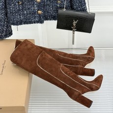 长靴 Gianvito Rossi 26WF秋冬新品圆头复古拼接粗跟短靴长靴复古圆头复刻经典感异材拼接质 长靴 Gianvito Rossi 26WF秋冬新品圆头复古拼接粗跟短靴长靴复古圆头复刻经典感异材拼接质