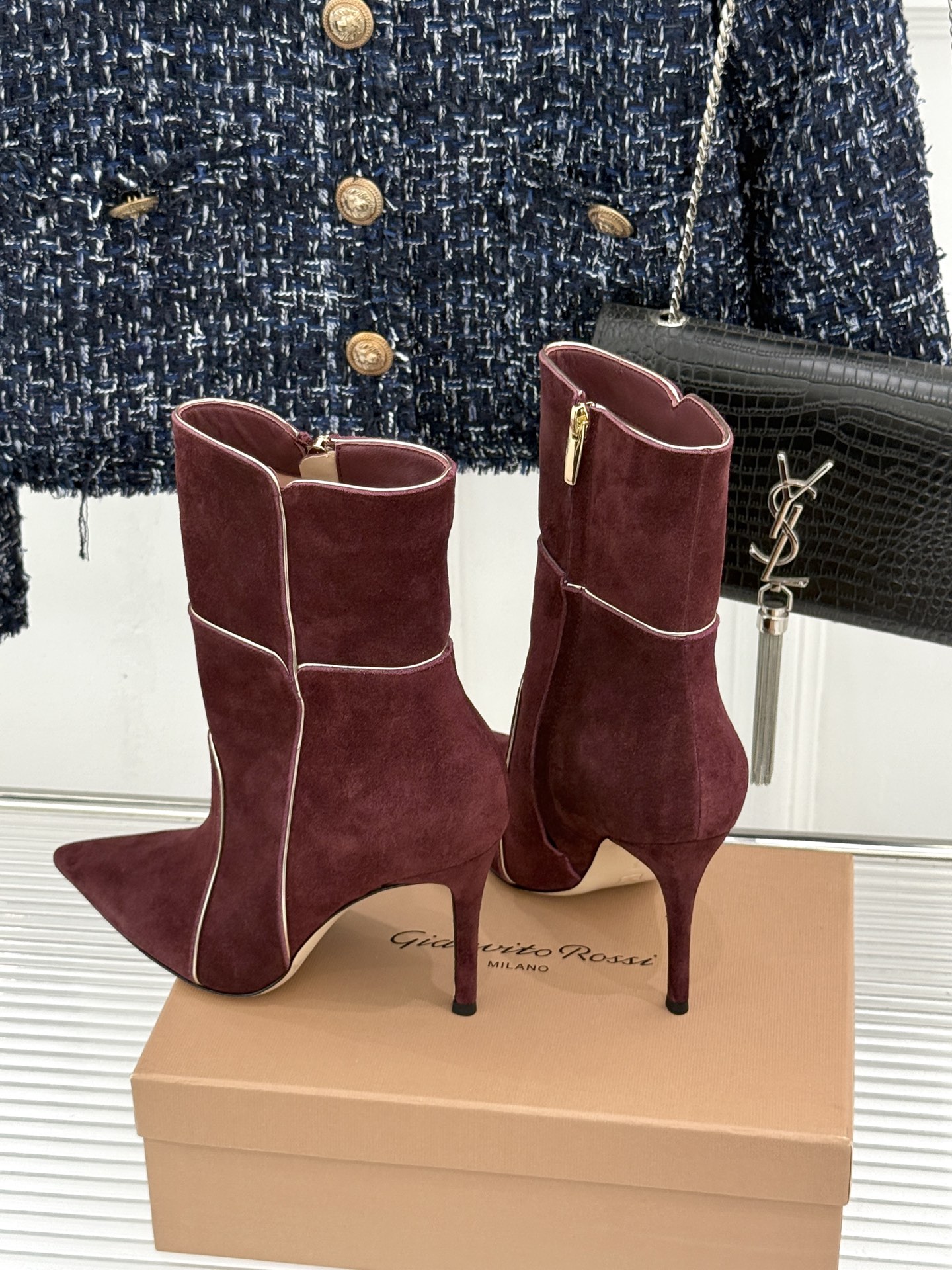 Gianvito Rossi 26WF秋冬新品尖头复古拼接细跟高跟短靴长靴复古拼接重塑尖头格调细高跟撑起