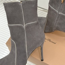 Gianvito Rossi 26WF秋冬新品尖头复古拼接细跟高跟短靴长靴复古拼接重塑尖头格调细高跟撑起 Gianvito Rossi 26WF秋冬新品尖头复古拼接细跟高跟短靴长靴复古拼接重塑尖头格调细高跟撑起