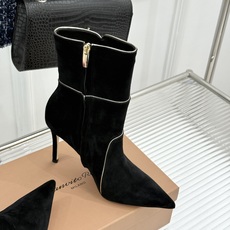 Gianvito Rossi 26WF秋冬新品尖头复古拼接细跟高跟短靴长靴复古拼接重塑尖头格调细高跟撑起 Gianvito Rossi 26WF秋冬新品尖头复古拼接细跟高跟短靴长靴复古拼接重塑尖头格调细高跟撑起