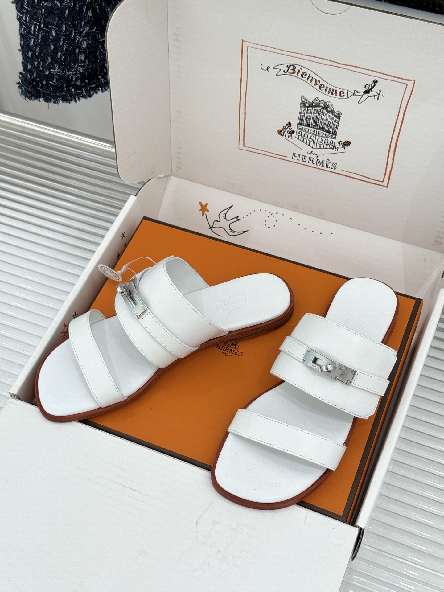 （配原版飞机盒）Hermès/爱马仕26WF新品Kelly扣一字带拖鞋夏日衣橱的点睛之笔质感经得住反复打
