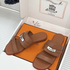 (配原版飞机盒)Hermès/爱马仕26WF新品Kelly扣一字带拖鞋夏日衣橱的点睛之笔质感经得住反复打 (配原版飞机盒)Hermès/爱马仕26WF新品Kelly扣一字带拖鞋夏日衣橱的点睛之笔质感经得住反复打
