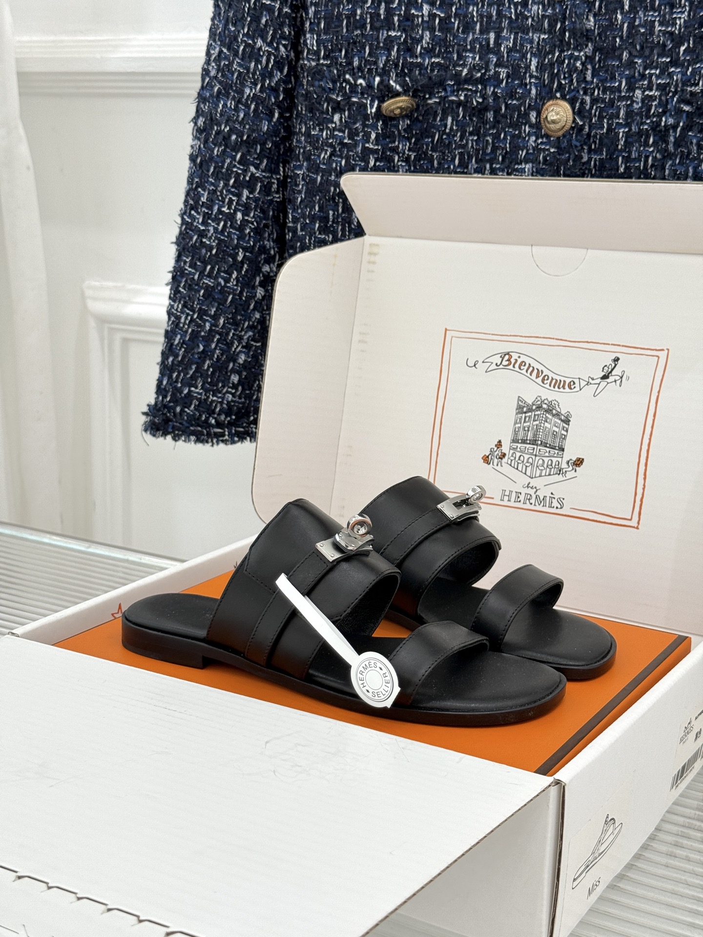 （配原版飞机盒）Hermès/爱马仕26WF新品Kelly扣一字带拖鞋夏日衣橱的点睛之笔质感经得住反复打