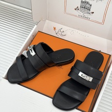 (配原版飞机盒)Hermès/爱马仕26WF新品Kelly扣一字带拖鞋夏日衣橱的点睛之笔质感经得住反复打 (配原版飞机盒)Hermès/爱马仕26WF新品Kelly扣一字带拖鞋夏日衣橱的点睛之笔质感经得住反复打