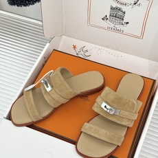 (配原版飞机盒)Hermès/爱马仕26WF新品Kelly扣一字带拖鞋夏日衣橱的点睛之笔质感经得住反复打 (配原版飞机盒)Hermès/爱马仕26WF新品Kelly扣一字带拖鞋夏日衣橱的点睛之笔质感经得住反复打