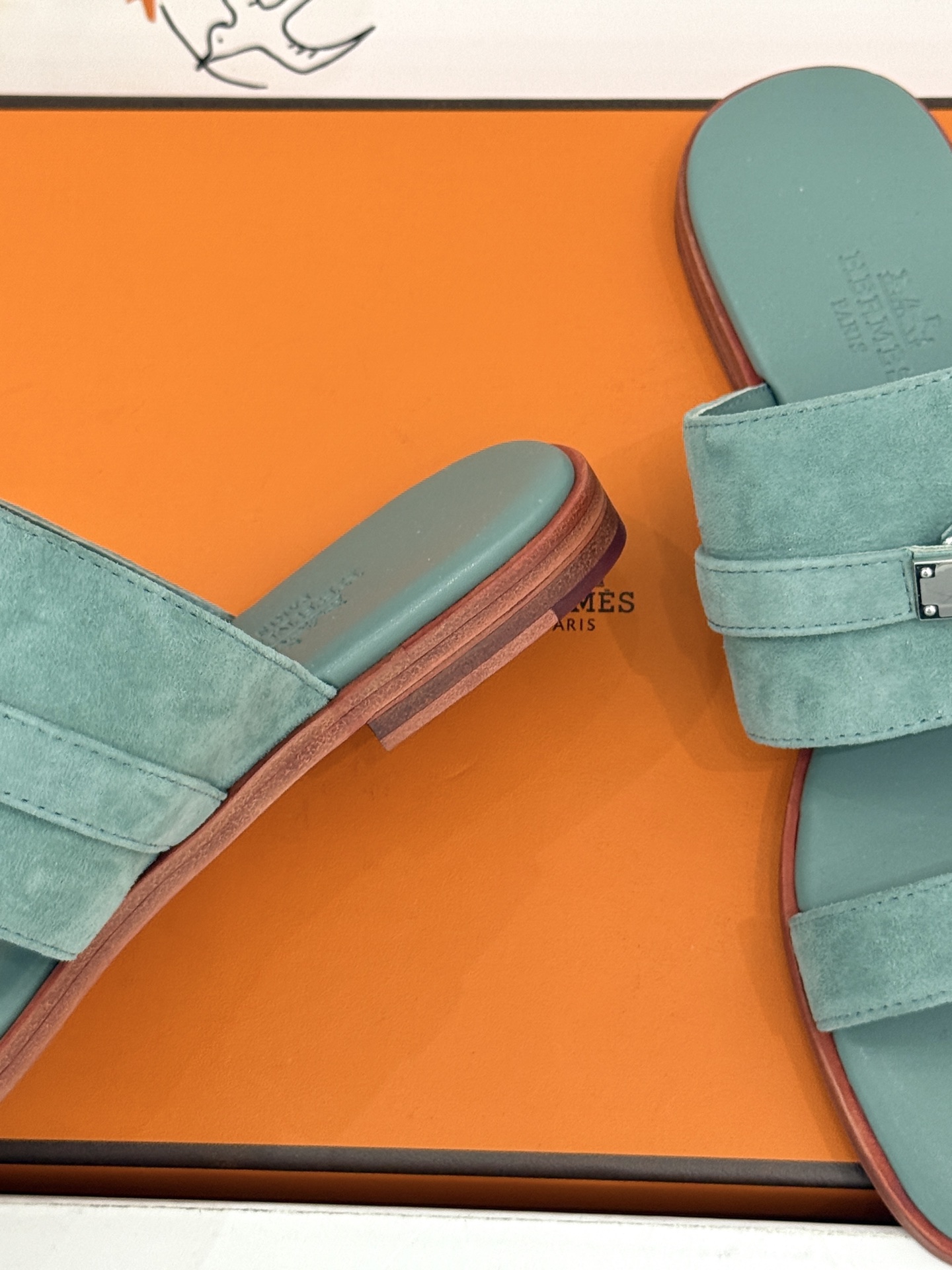 （配原版飞机盒）Hermès/爱马仕26WF新品Kelly扣一字带拖鞋夏日衣橱的点睛之笔质感经得住反复打