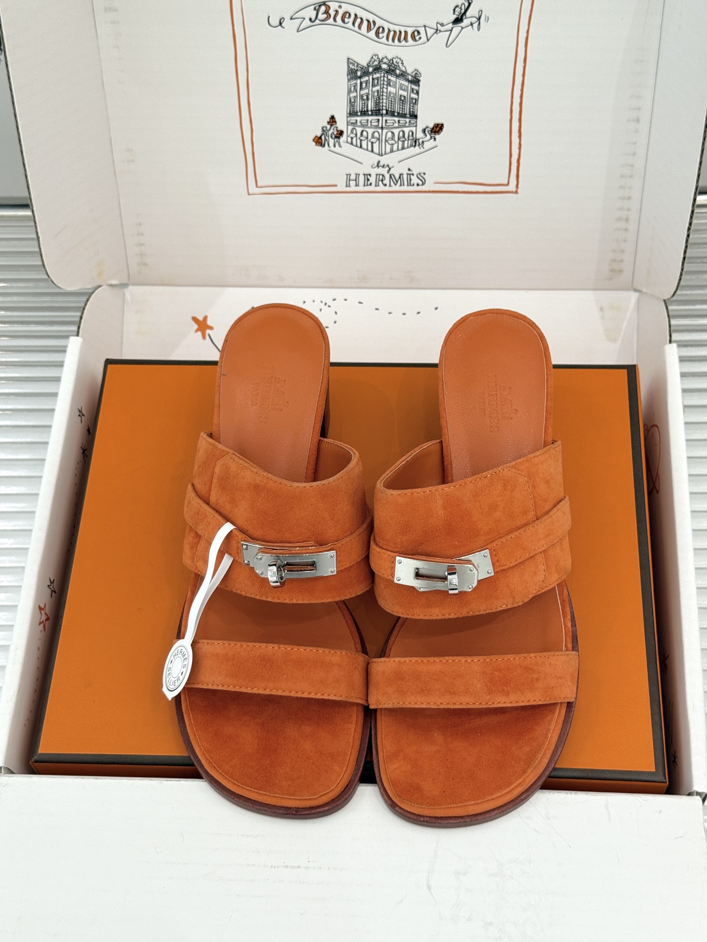 （配原版飞机盒）Hermès/爱马仕26WF新品Kelly扣一字带拖鞋夏日衣橱的点睛之笔质感经得住反复打