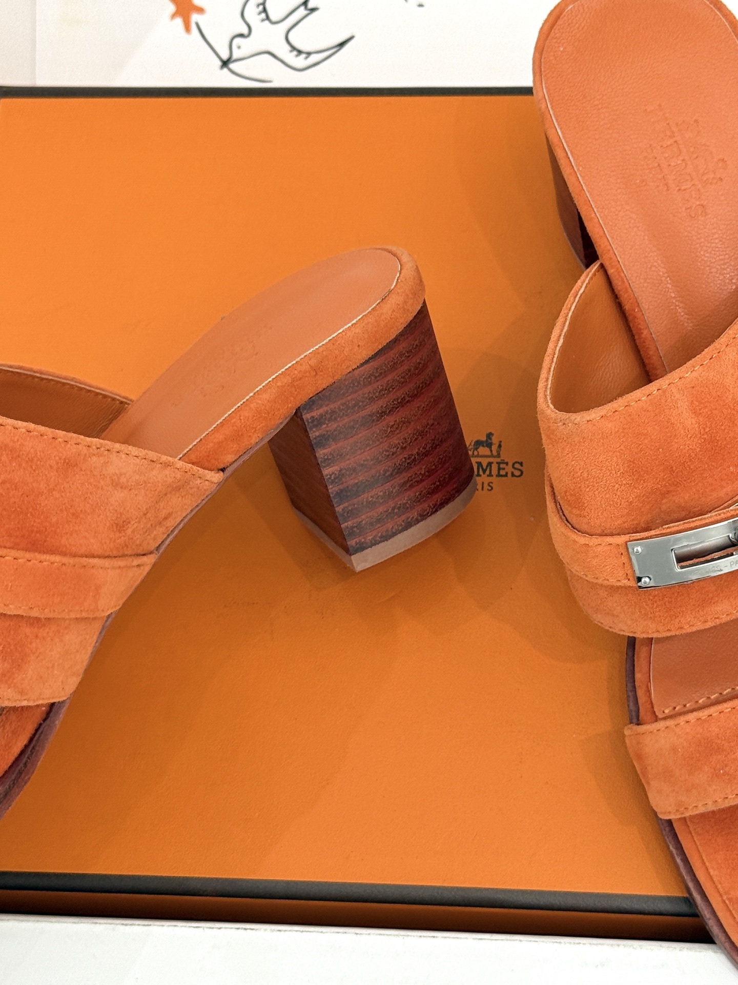 （配原版飞机盒）Hermès/爱马仕26WF新品Kelly扣一字带拖鞋夏日衣橱的点睛之笔质感经得住反复打