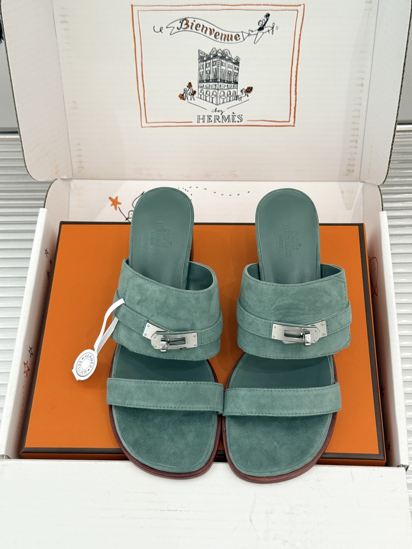 （配原版飞机盒）Hermès/爱马仕26WF新品Kelly扣一字带拖鞋夏日衣橱的点睛之笔质感经得住反复打