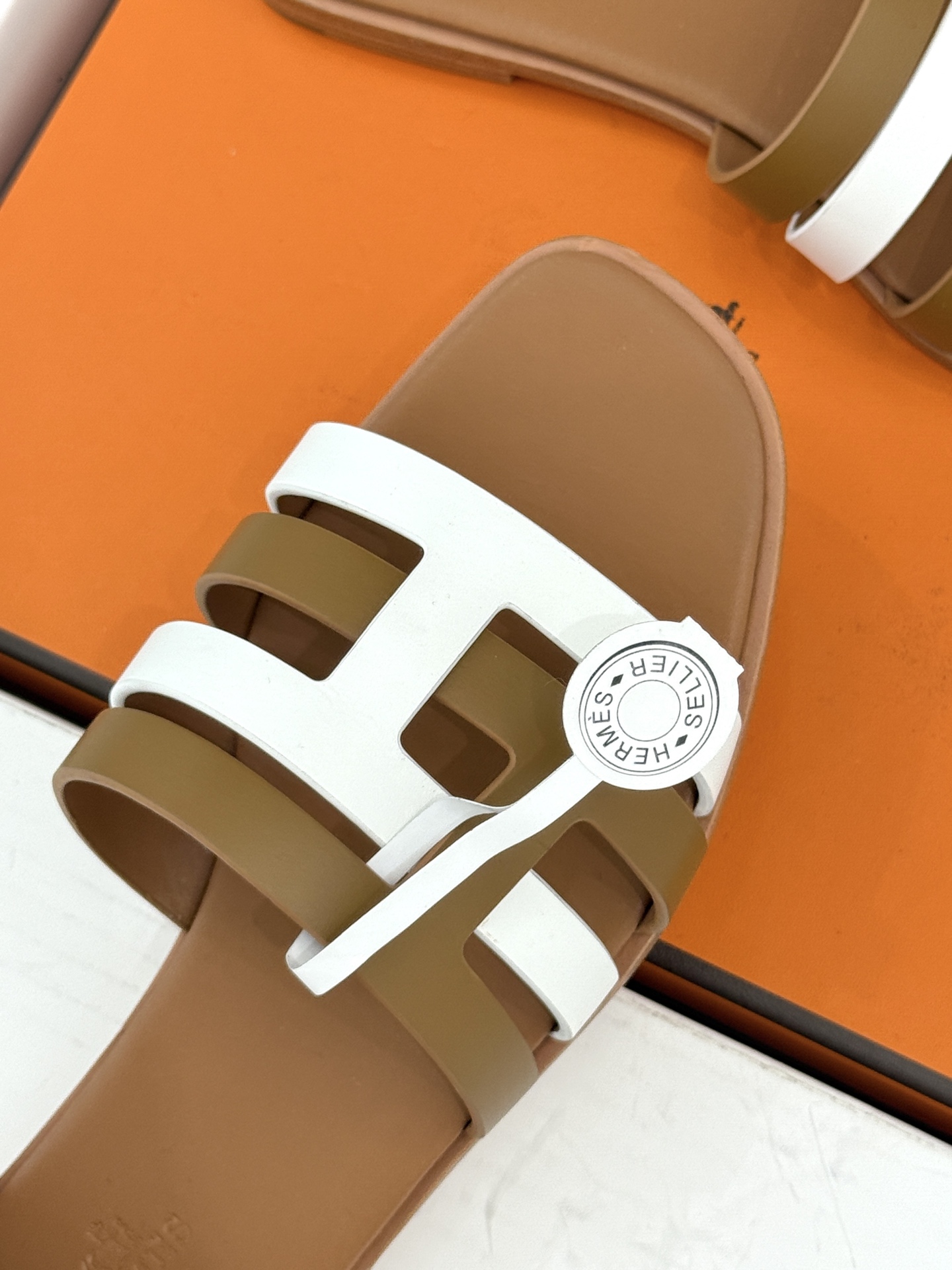 （配原版飞机盒）Hermès/爱马仕26WF新品拼色一字带拖鞋春夏衣橱点睛之笔质感经得住反复打量能穿好多
