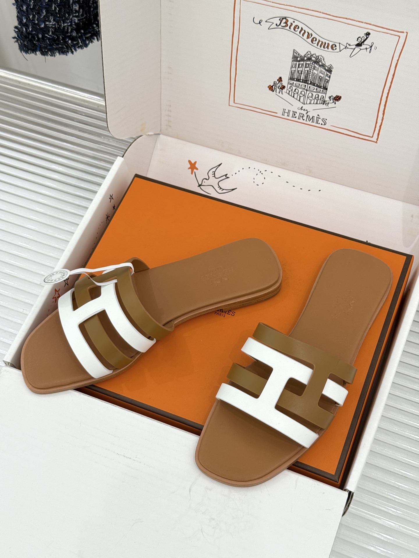 （配原版飞机盒）Hermès/爱马仕26WF新品拼色一字带拖鞋春夏衣橱点睛之笔质感经得住反复打量能穿好多