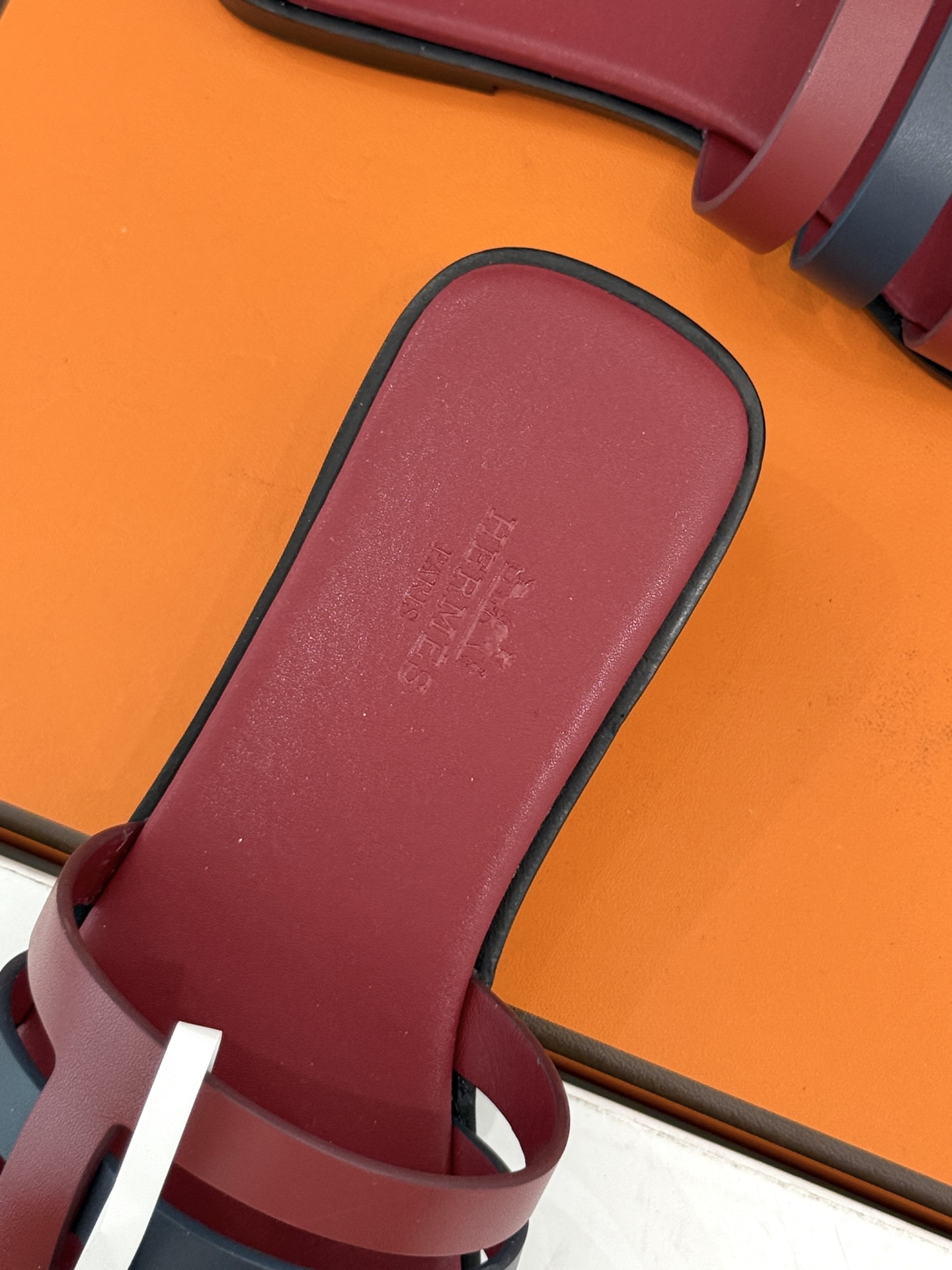 （配原版飞机盒）Hermès/爱马仕26WF新品拼色一字带拖鞋春夏衣橱点睛之笔质感经得住反复打量能穿好多