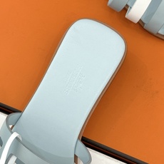 (配原版飞机盒)Hermès/爱马仕26WF新品拼色一字带拖鞋春夏衣橱点睛之笔质感经得住反复打量能穿好多 (配原版飞机盒)Hermès/爱马仕26WF新品拼色一字带拖鞋春夏衣橱点睛之笔质感经得住反复打量能穿好多