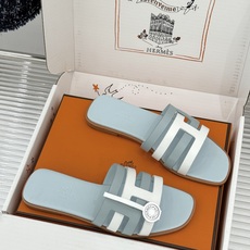 (配原版飞机盒)Hermès/爱马仕26WF新品拼色一字带拖鞋春夏衣橱点睛之笔质感经得住反复打量能穿好多 (配原版飞机盒)Hermès/爱马仕26WF新品拼色一字带拖鞋春夏衣橱点睛之笔质感经得住反复打量能穿好多