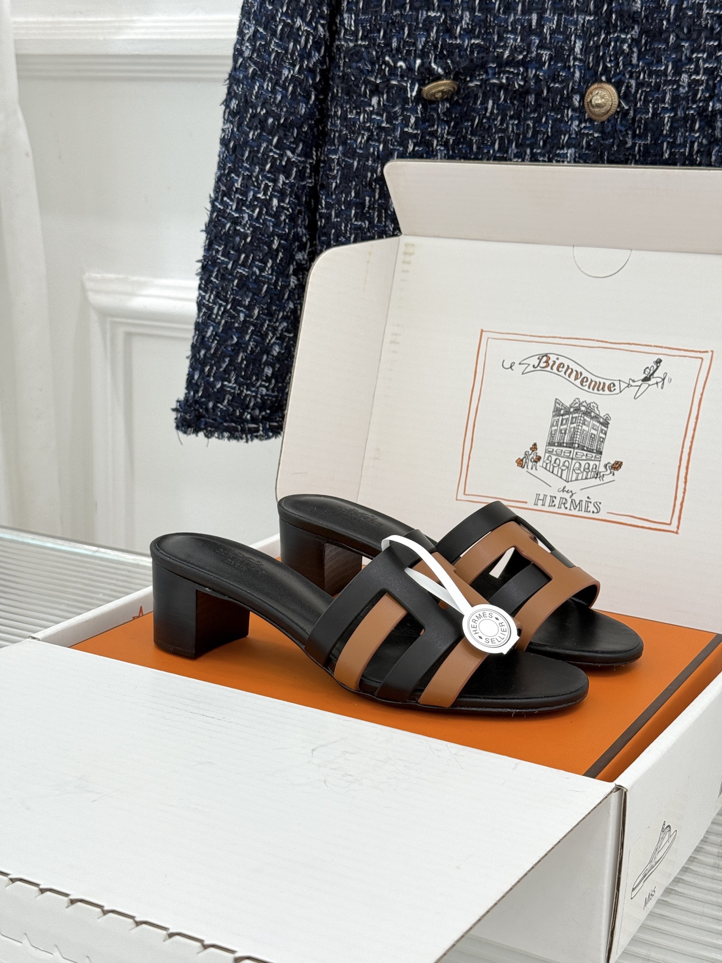 （配原版飞机盒）Hermès/爱马仕26WF新品拼色一字带拖鞋春夏衣橱点睛之笔质感经得住反复打量能穿好多