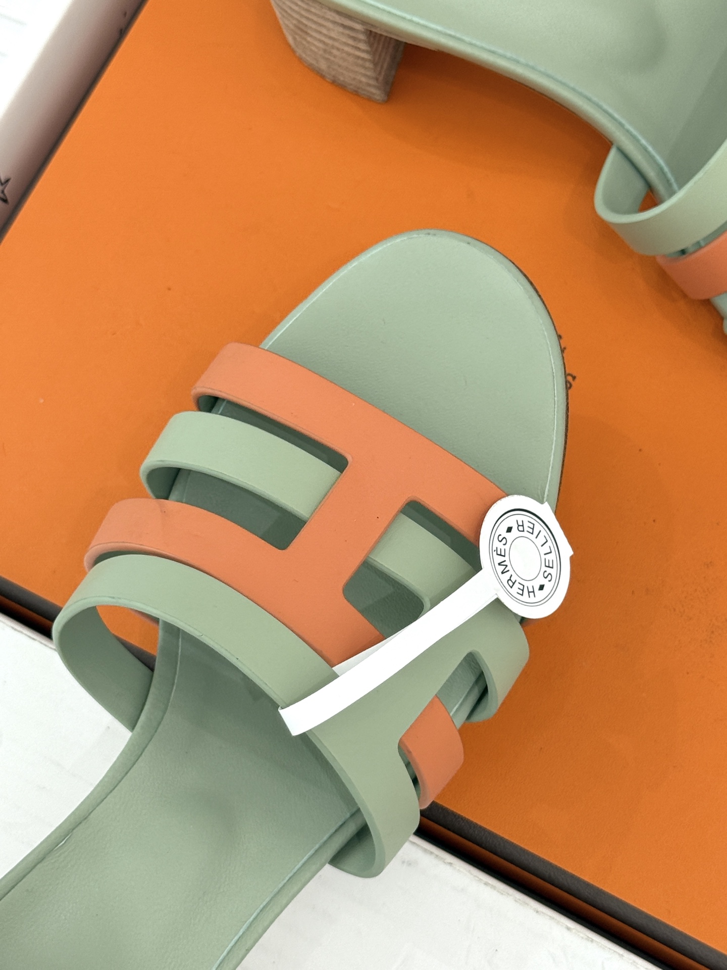 （配原版飞机盒）Hermès/爱马仕26WF新品拼色一字带拖鞋春夏衣橱点睛之笔质感经得住反复打量能穿好多
