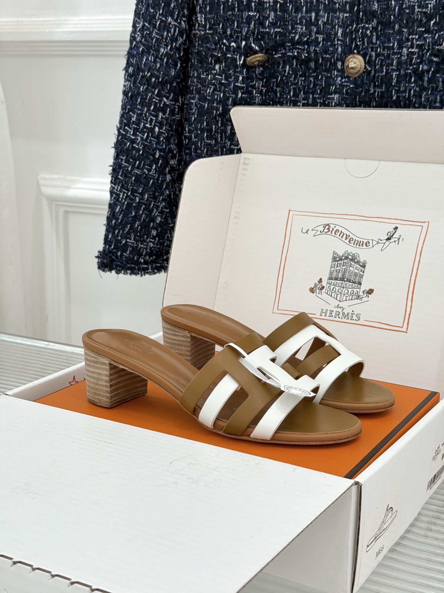 （配原版飞机盒）Hermès/爱马仕26WF新品拼色一字带拖鞋春夏衣橱点睛之笔质感经得住反复打量能穿好多