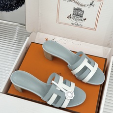(配原版飞机盒)Hermès/爱马仕26WF新品拼色一字带拖鞋春夏衣橱点睛之笔质感经得住反复打量能穿好多 (配原版飞机盒)Hermès/爱马仕26WF新品拼色一字带拖鞋春夏衣橱点睛之笔质感经得住反复打量能穿好多