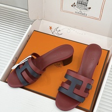 (配原版飞机盒)Hermès/爱马仕26WF新品拼色一字带拖鞋春夏衣橱点睛之笔质感经得住反复打量能穿好多 (配原版飞机盒)Hermès/爱马仕26WF新品拼色一字带拖鞋春夏衣橱点睛之笔质感经得住反复打量能穿好多