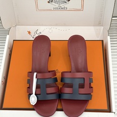 (配原版飞机盒)Hermès/爱马仕26WF新品拼色一字带拖鞋春夏衣橱点睛之笔质感经得住反复打量能穿好多 (配原版飞机盒)Hermès/爱马仕26WF新品拼色一字带拖鞋春夏衣橱点睛之笔质感经得住反复打量能穿好多