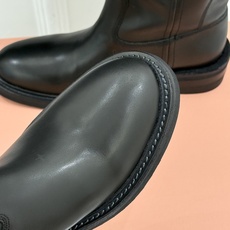 Miu Miu/缪缪26WF新品擦色做旧甜酷辣妹风短靴擦色做旧战损质感十足手工肌理每双皆独一甜酷辣妹风精 Miu Miu/缪缪26WF新品擦色做旧甜酷辣妹风短靴擦色做旧战损质感十足手工肌理每双皆独一甜酷辣妹风精