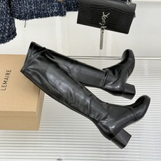 Lemaire 26WF新品极简粗跟弹力靴长靴越穿越爱的经典款型秋日衣橱里的常青树懂行的人一眼便知把舒适 Lemaire 26WF新品极简粗跟弹力靴长靴越穿越爱的经典款型秋日衣橱里的常青树懂行的人一眼便知把舒适