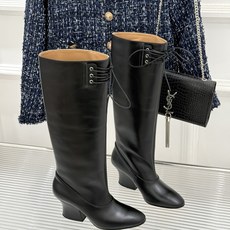 Jil Sander/吉尔桑达极26WF新品绑带粗跟长靴极简党秋冬的本命长靴低调鞋款辨识度却很高舒适与格 Jil Sander/吉尔桑达极26WF新品绑带粗跟长靴极简党秋冬的本命长靴低调鞋款辨识度却很高舒适与格