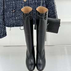 Jil Sander/吉尔桑达极26WF新品绑带粗跟长靴极简党秋冬的本命长靴低调鞋款辨识度却很高舒适与格 Jil Sander/吉尔桑达极26WF新品绑带粗跟长靴极简党秋冬的本命长靴低调鞋款辨识度却很高舒适与格