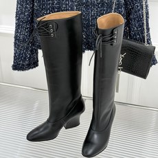 Jil Sander/吉尔桑达极26WF新品绑带粗跟长靴极简党秋冬的本命长靴低调鞋款辨识度却很高舒适与格 Jil Sander/吉尔桑达极26WF新品绑带粗跟长靴极简党秋冬的本命长靴低调鞋款辨识度却很高舒适与格
