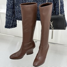 Jil Sander/吉尔桑达极26WF新品粗跟弹力靴系列秋冬衣橱百搭刚需单品低调奢牌诚意之作弹力靴筒妥 Jil Sander/吉尔桑达极26WF新品粗跟弹力靴系列秋冬衣橱百搭刚需单品低调奢牌诚意之作弹力靴筒妥