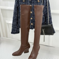 Jil Sander/吉尔桑达极26WF新品粗跟弹力靴系列秋冬衣橱百搭刚需单品低调奢牌诚意之作弹力靴筒妥 Jil Sander/吉尔桑达极26WF新品粗跟弹力靴系列秋冬衣橱百搭刚需单品低调奢牌诚意之作弹力靴筒妥