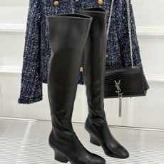 Jil Sander/吉尔桑达极26WF新品粗跟弹力靴系列秋冬衣橱百搭刚需单品低调奢牌诚意之作弹力靴筒妥 Jil Sander/吉尔桑达极26WF新品粗跟弹力靴系列秋冬衣橱百搭刚需单品低调奢牌诚意之作弹力靴筒妥