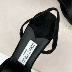 Jimmy Choo/吉米周26WF新品金属扣方头高跟凉鞋金属方扣镌刻品牌标识方头剪裁利落显脚瘦纤细高跟 Jimmy Choo/吉米周26WF新品金属扣方头高跟凉鞋金属方扣镌刻品牌标识方头剪裁利落显脚瘦纤细高跟