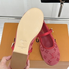 L*V驴家26WF新品网纱水钻平底玛丽珍鞋网纱缀钻玛丽珍登场轻纱覆足笼着朦胧柔光水钻折射细碎星光玛丽珍扣 L*V驴家26WF新品网纱水钻平底玛丽珍鞋网纱缀钻玛丽珍登场轻纱覆足笼着朦胧柔光水钻折射细碎星光玛丽珍扣