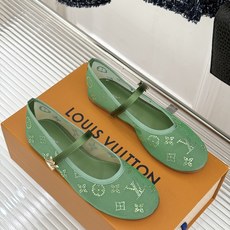 L*V驴家26WF新品网纱水钻平底玛丽珍鞋网纱缀钻玛丽珍登场轻纱覆足笼着朦胧柔光水钻折射细碎星光玛丽珍扣 L*V驴家26WF新品网纱水钻平底玛丽珍鞋网纱缀钻玛丽珍登场轻纱覆足笼着朦胧柔光水钻折射细碎星光玛丽珍扣
