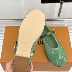 L*V驴家26WF新品网纱水钻平底玛丽珍鞋网纱缀钻玛丽珍登场轻纱覆足笼着朦胧柔光水钻折射细碎星光玛丽珍扣 L*V驴家26WF新品网纱水钻平底玛丽珍鞋网纱缀钻玛丽珍登场轻纱覆足笼着朦胧柔光水钻折射细碎星光玛丽珍扣