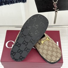 Gucci/古驰26WF新品双G马衔扣老花包头穆勒半拖双G老花续写复古经典金属马衔扣定格腔调穆勒半拖慵懒 Gucci/古驰26WF新品双G马衔扣老花包头穆勒半拖双G老花续写复古经典金属马衔扣定格腔调穆勒半拖慵懒