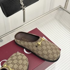 Gucci/古驰26WF新品双G马衔扣老花包头穆勒半拖双G老花续写复古经典金属马衔扣定格腔调穆勒半拖慵懒 Gucci/古驰26WF新品双G马衔扣老花包头穆勒半拖双G老花续写复古经典金属马衔扣定格腔调穆勒半拖慵懒