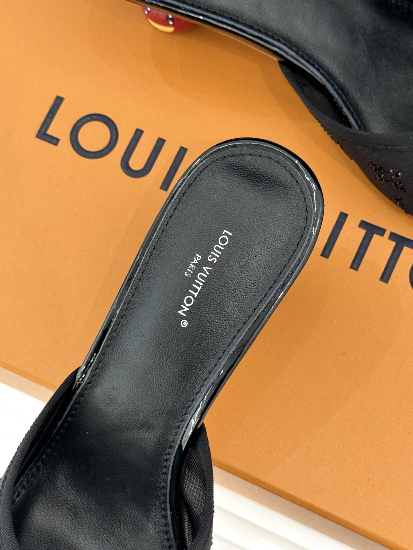 Louis Vuitton Slides