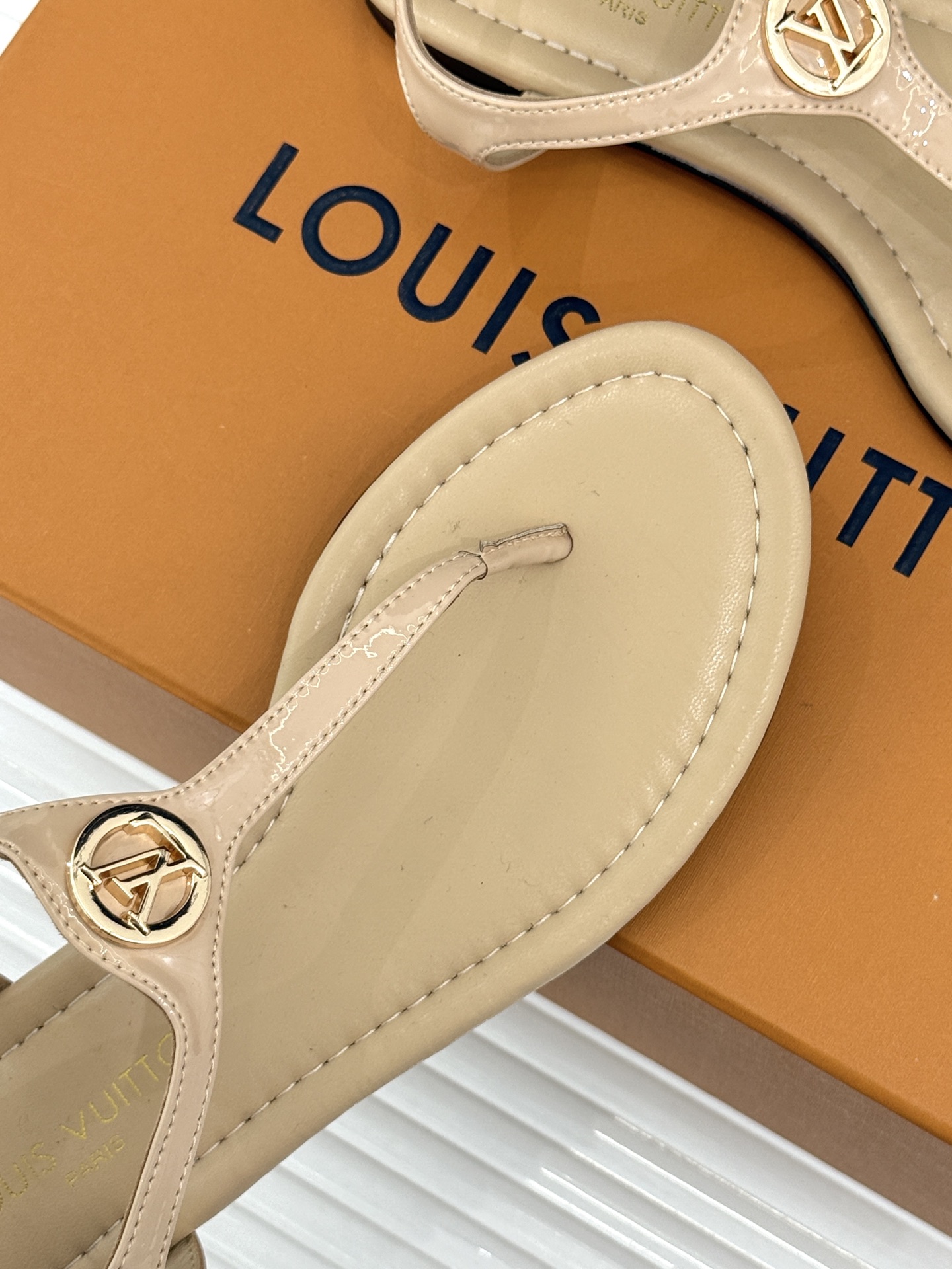 Louis Vuitton Sandals