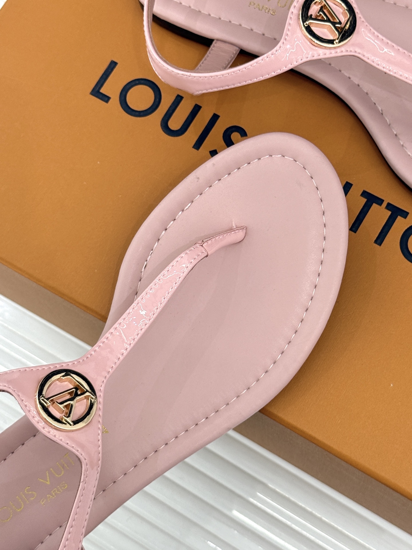 Louis Vuitton Sandals