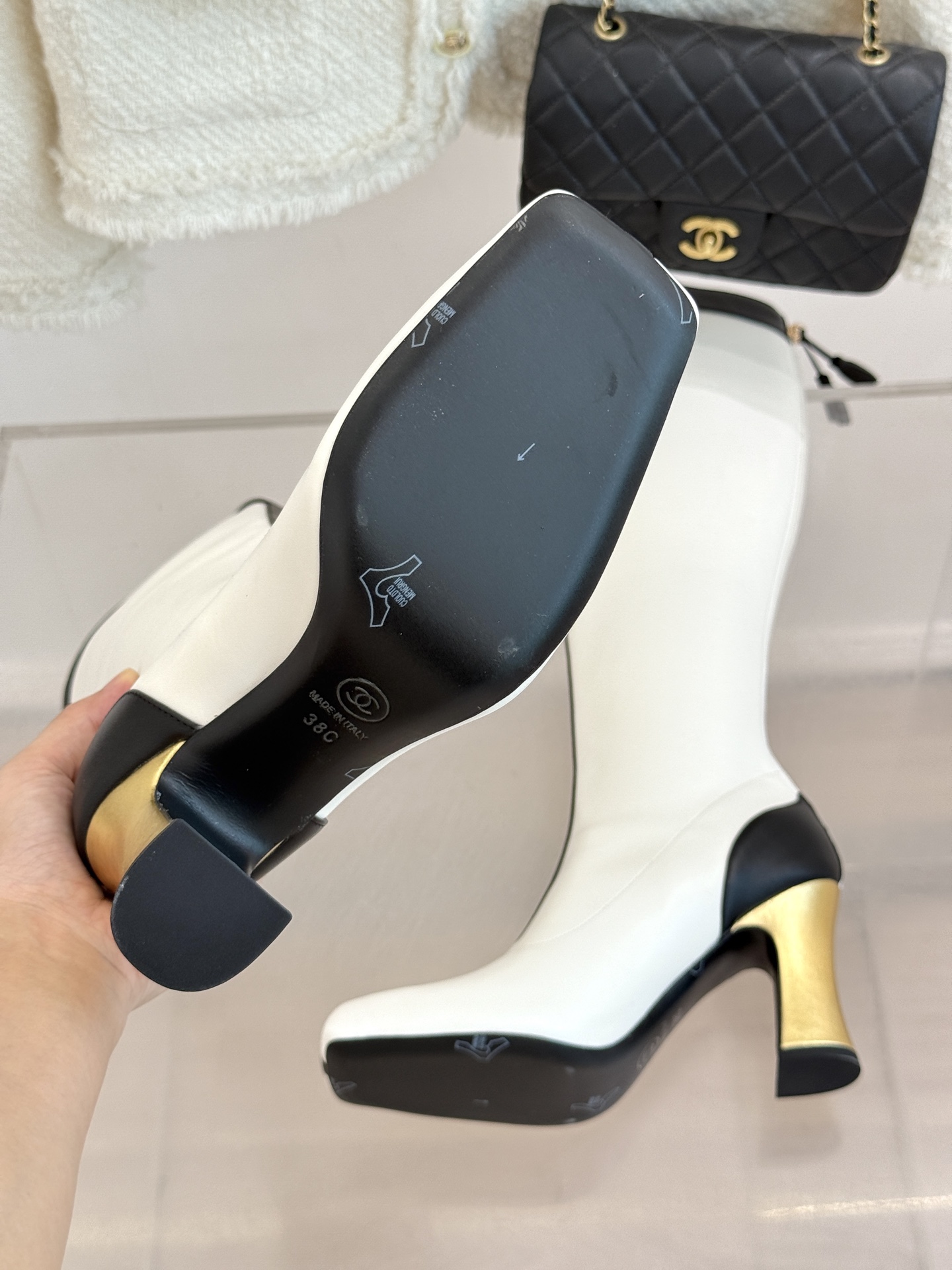 CHANE*｜小香26A秋冬新品 双C拼接方头金属跟高跟长靴 秋冬鞋柜必有它位置 时髦精闭眼入不亏 解锁秋冬穿搭万能密码